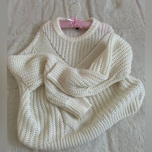 🤍🩰 DIVIDED Cream Cable Knit Sweater Size M